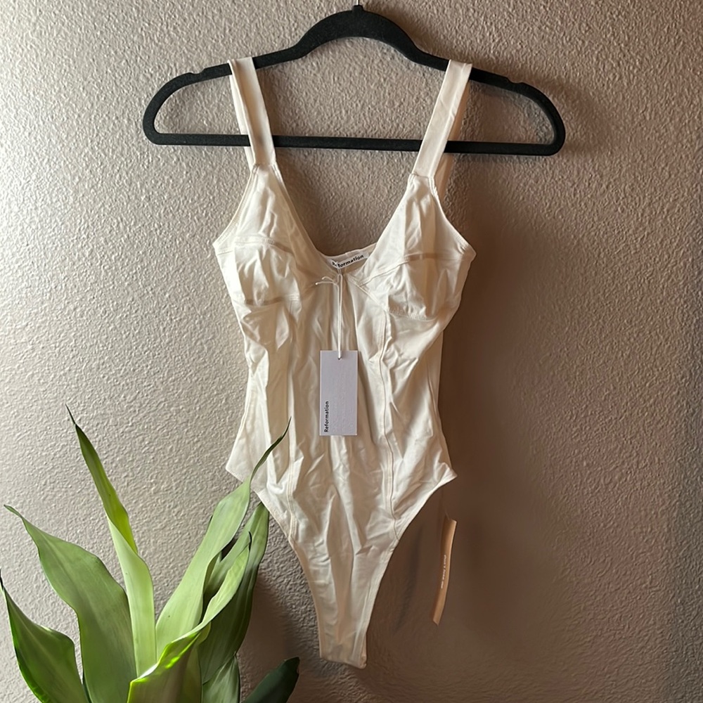 NWT Reformation Lena Bodysuit